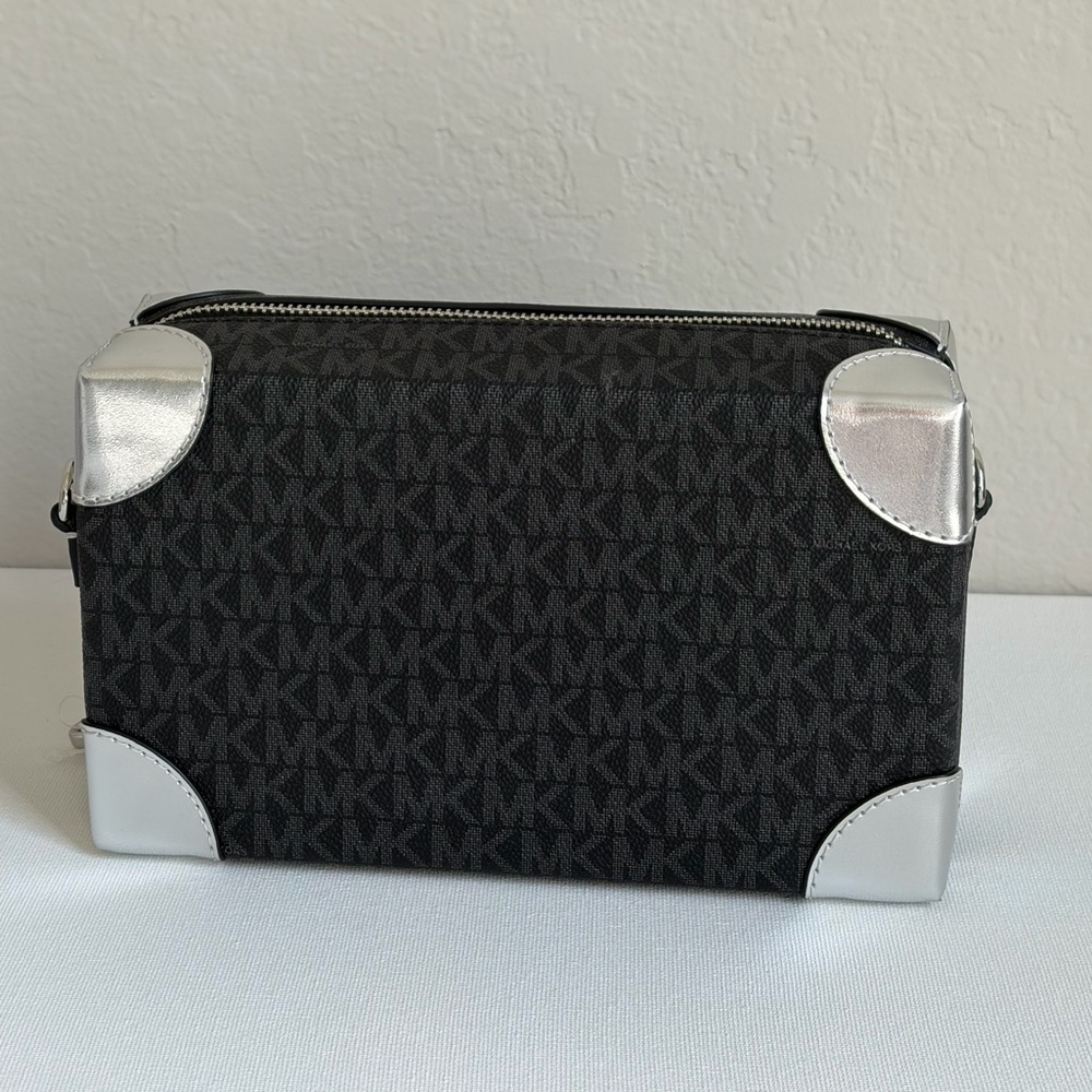 Michael Kors Jeanie Small EW Trunk Crossbody Travel Agency MK Logo Black/Silver - Picture 13 of 16